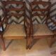 Paire de fauteuils en merisier