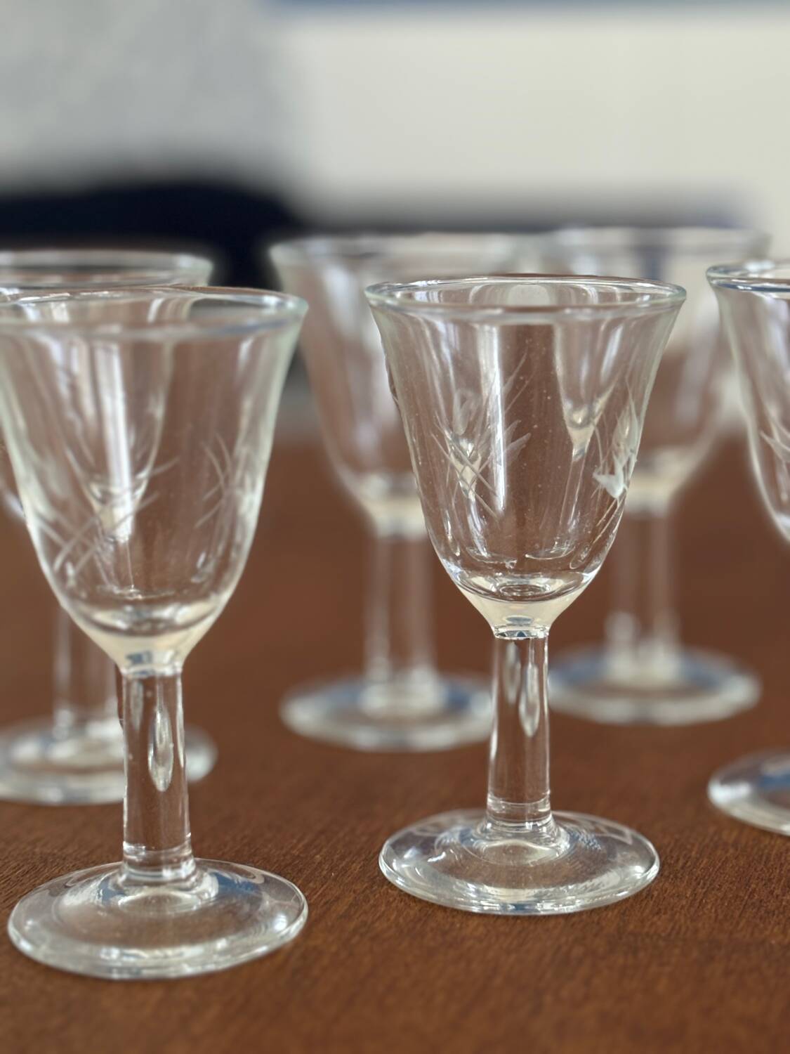 cracked crystal liqueur glass with wheat ear pattern - vintage liqueur glass - crystal tableware - set of 8