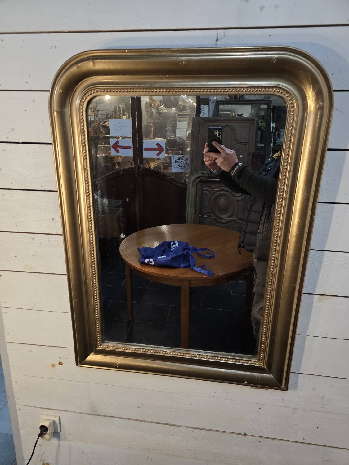 Miroir style Louis Philippe doré,  104×77cm