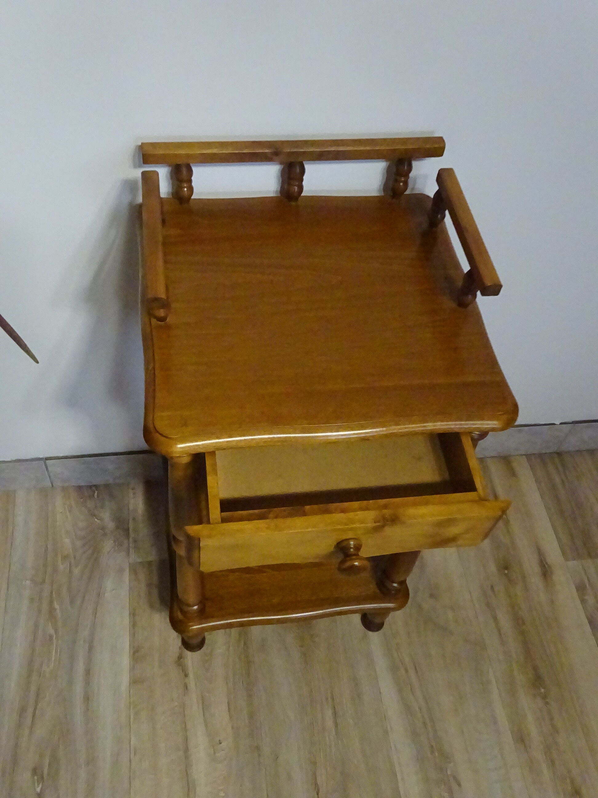 Wooden side furniture