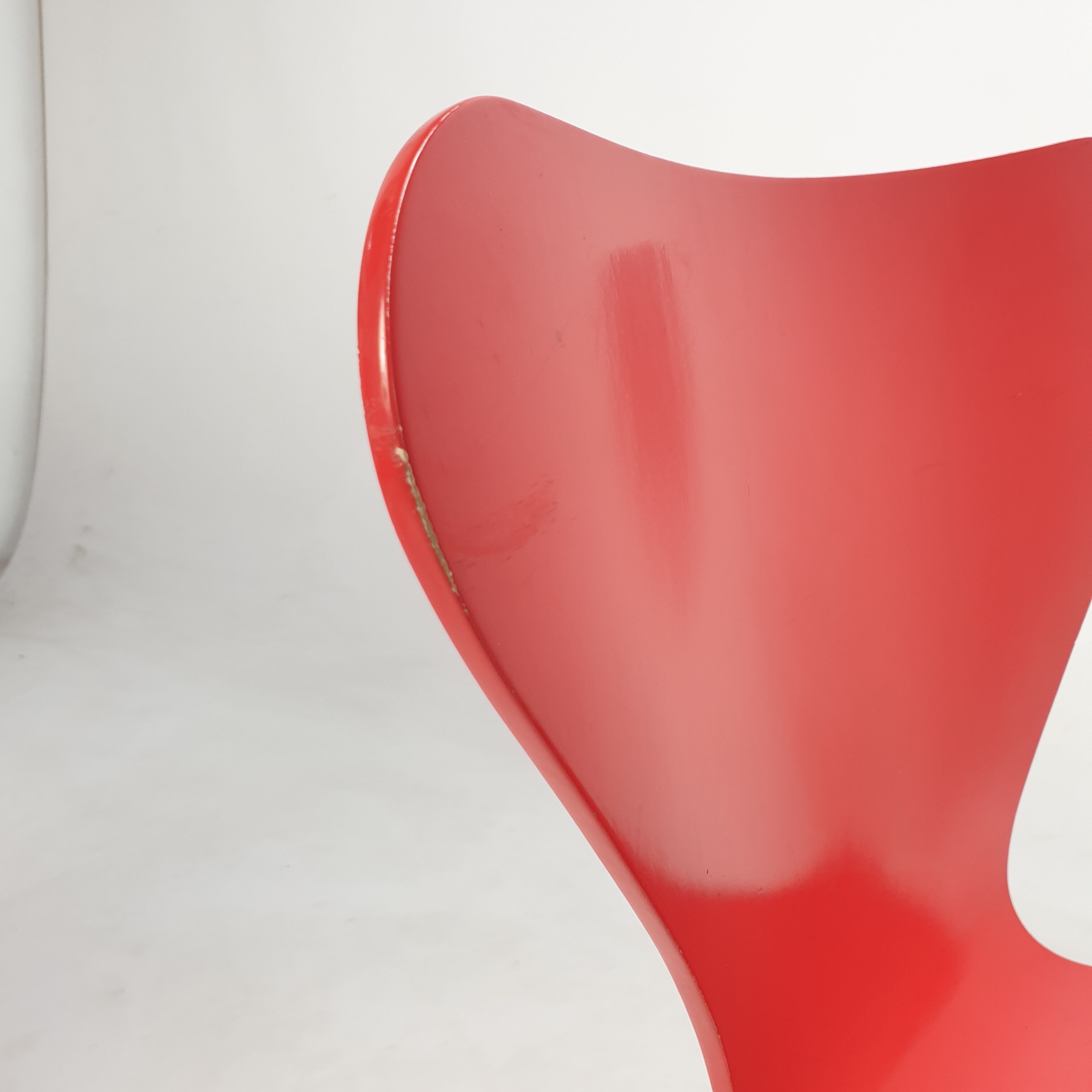 Set of 6 chairs "model 7" Arne Jacobsen for Fritz Hansen, Denmark, 1991