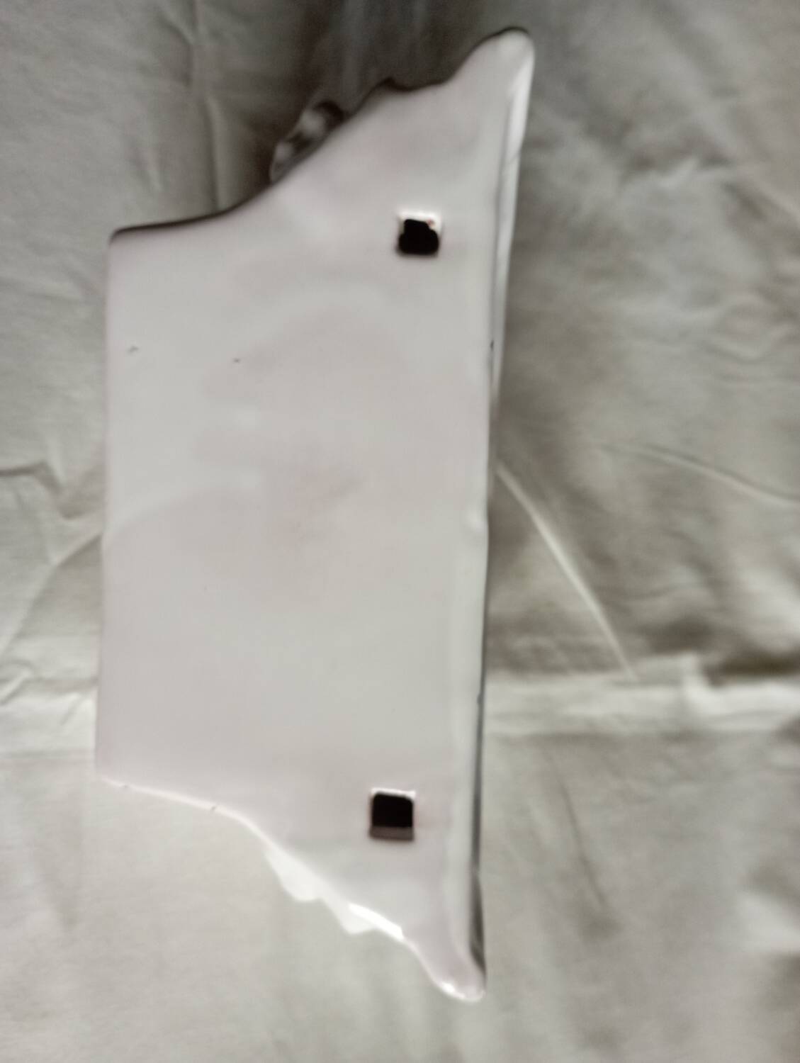 Moustiers flower girl