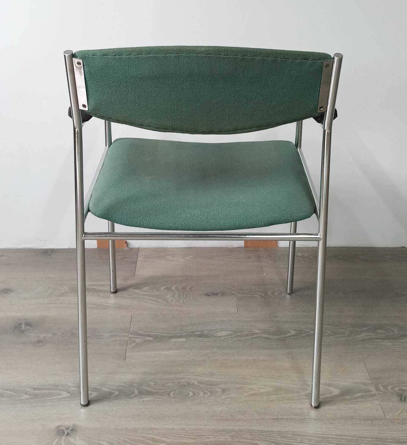 Set of 3 vintage green armchairs by Gijs Van Der Sluis