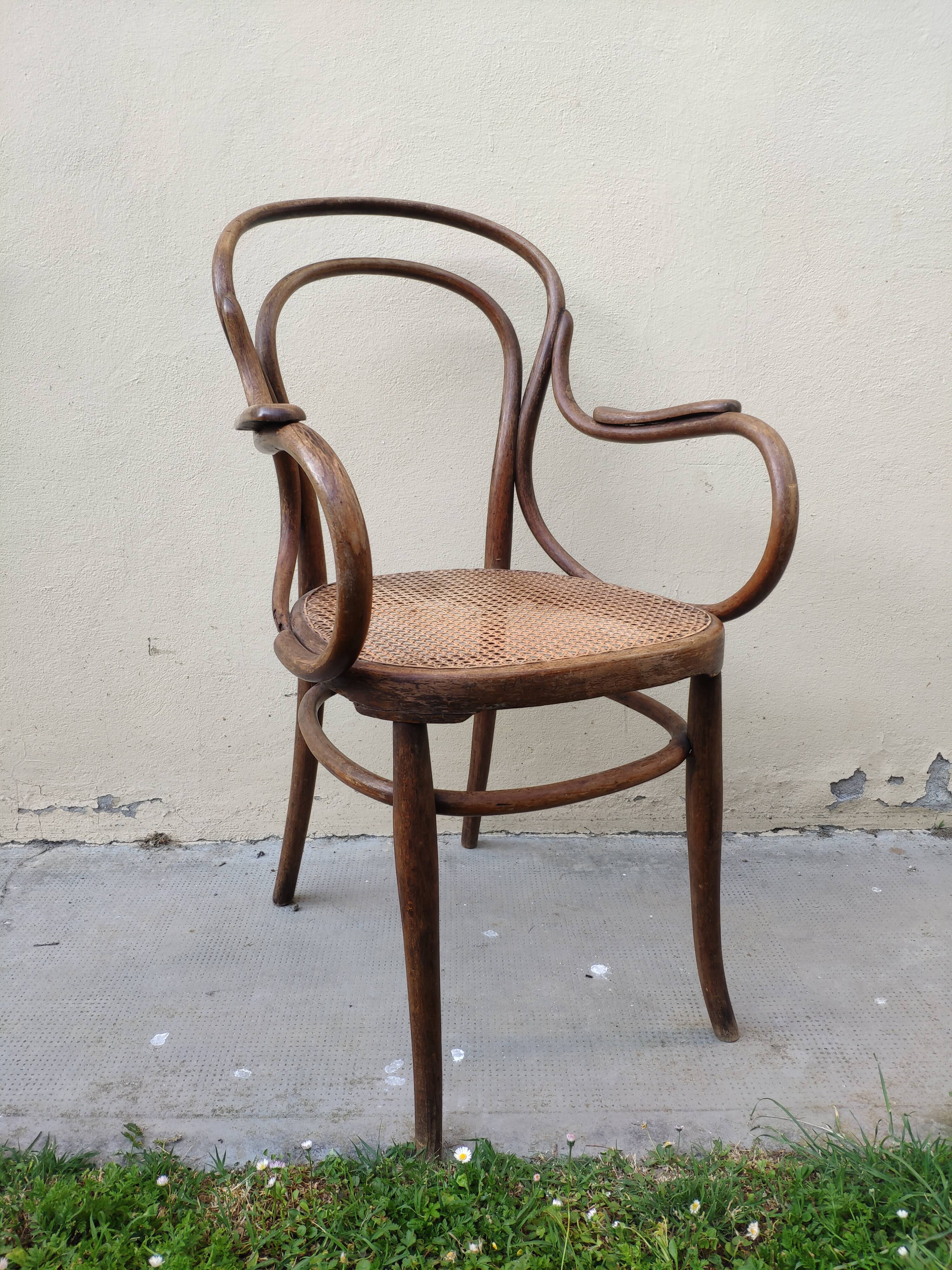 Half armchair Kohn n30 around 1880