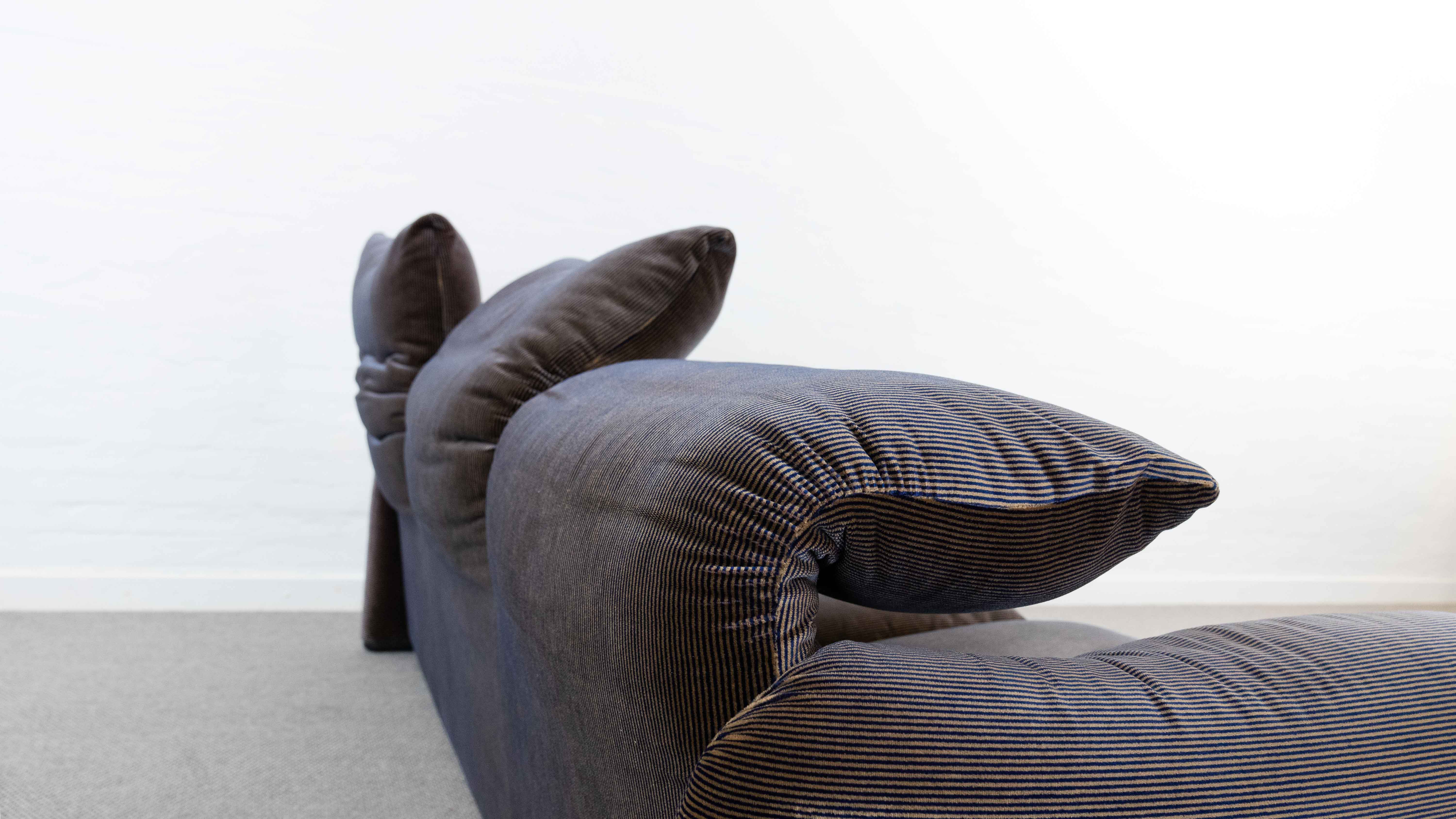 Maralunga 3-seater sofa by vico magistretti for cassina, italy