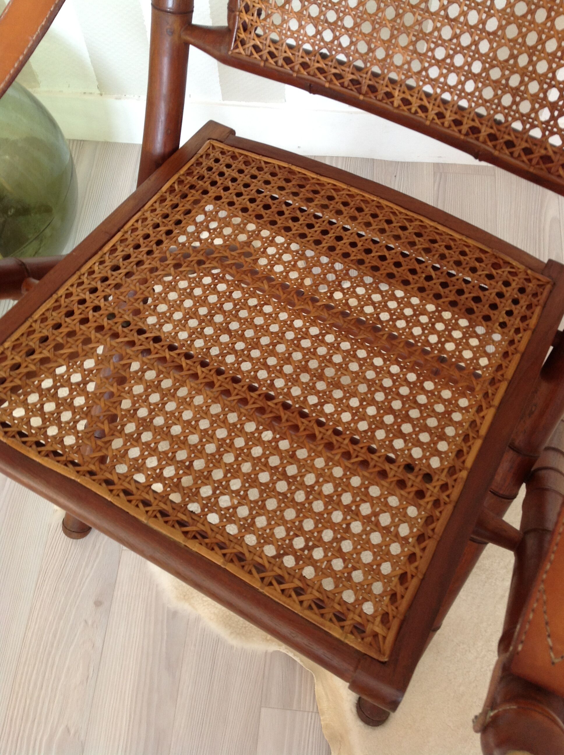 Bamboo folding chair