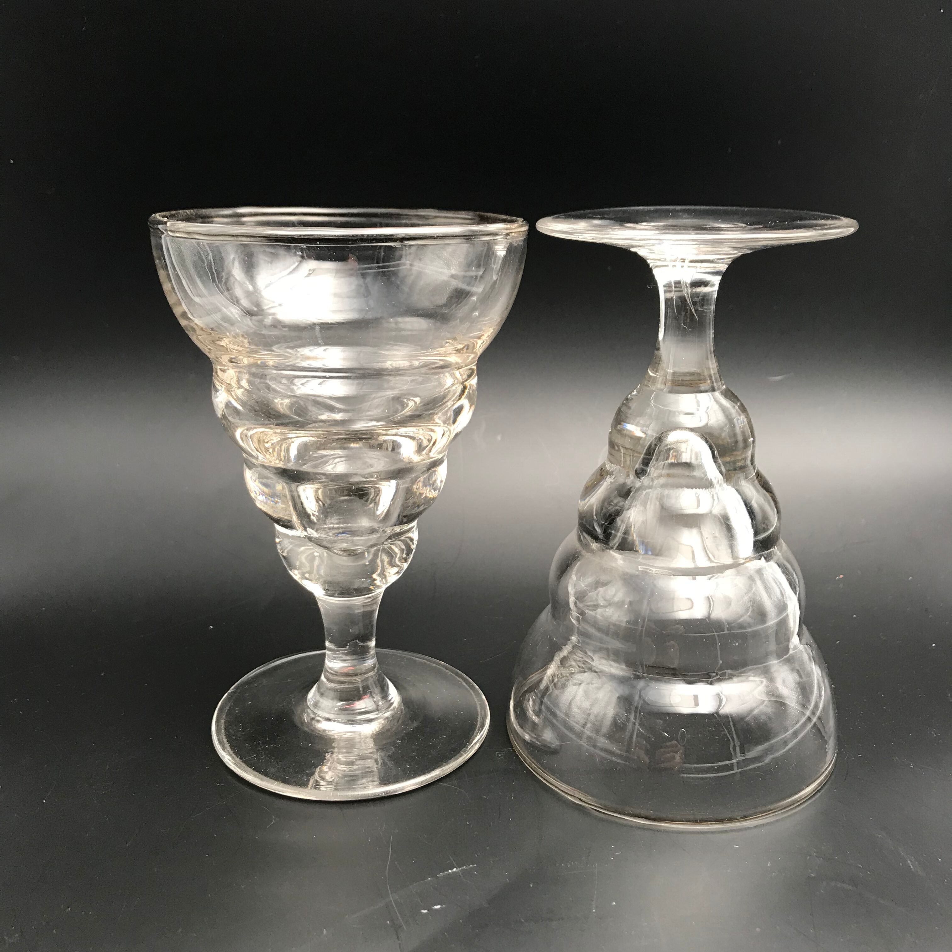 2 vintage aperitif glasses 1950