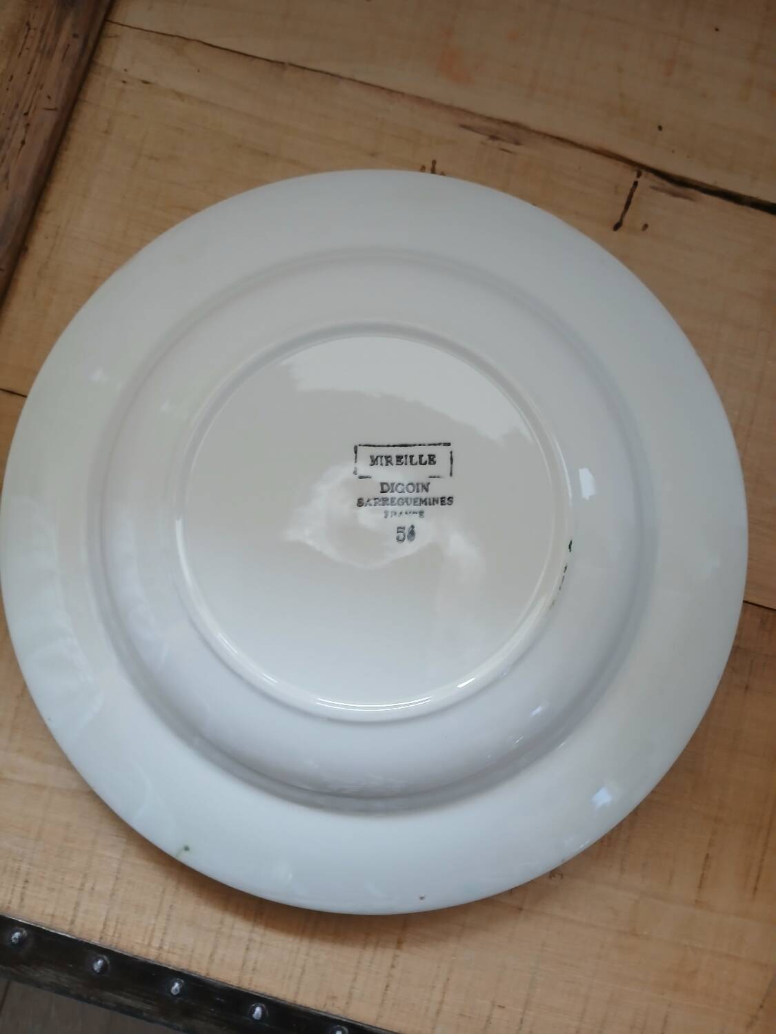 4 Digoin and Sarreguemines soup plates