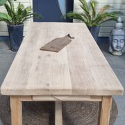 N052 table de ferme rénovée