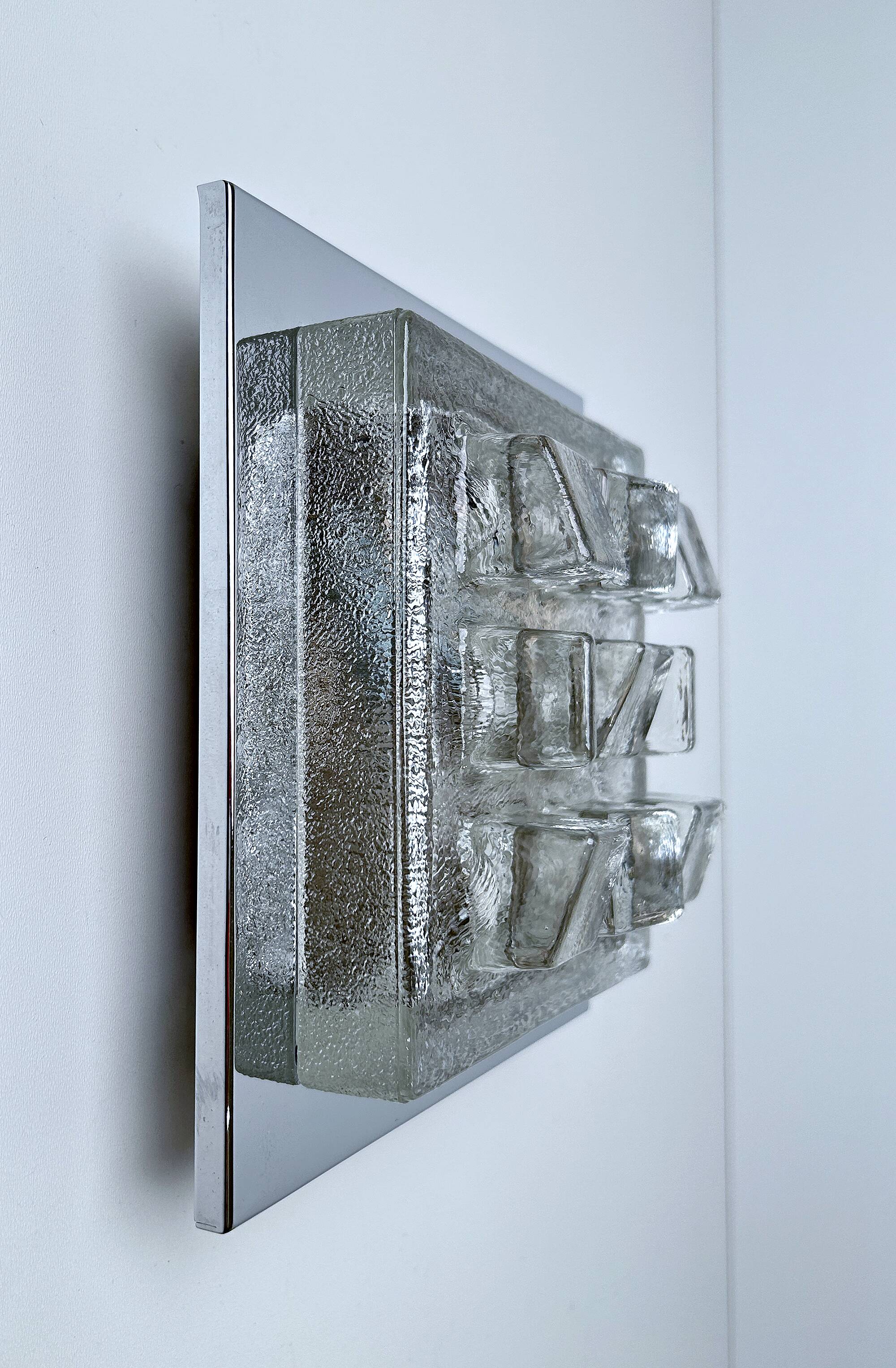 Sculptural Wall Lamp Vintage 60s, Glass and Chrome