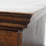 Early 18th century antique English oak chest of drawers with 5 drawers