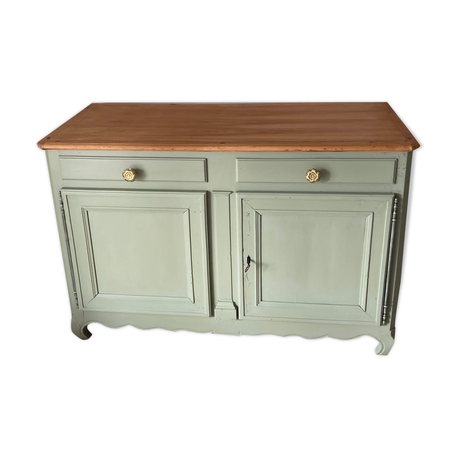 Pastel green low buffet, raw wood tray