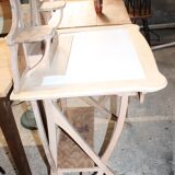 Art Nouveau hairdresser