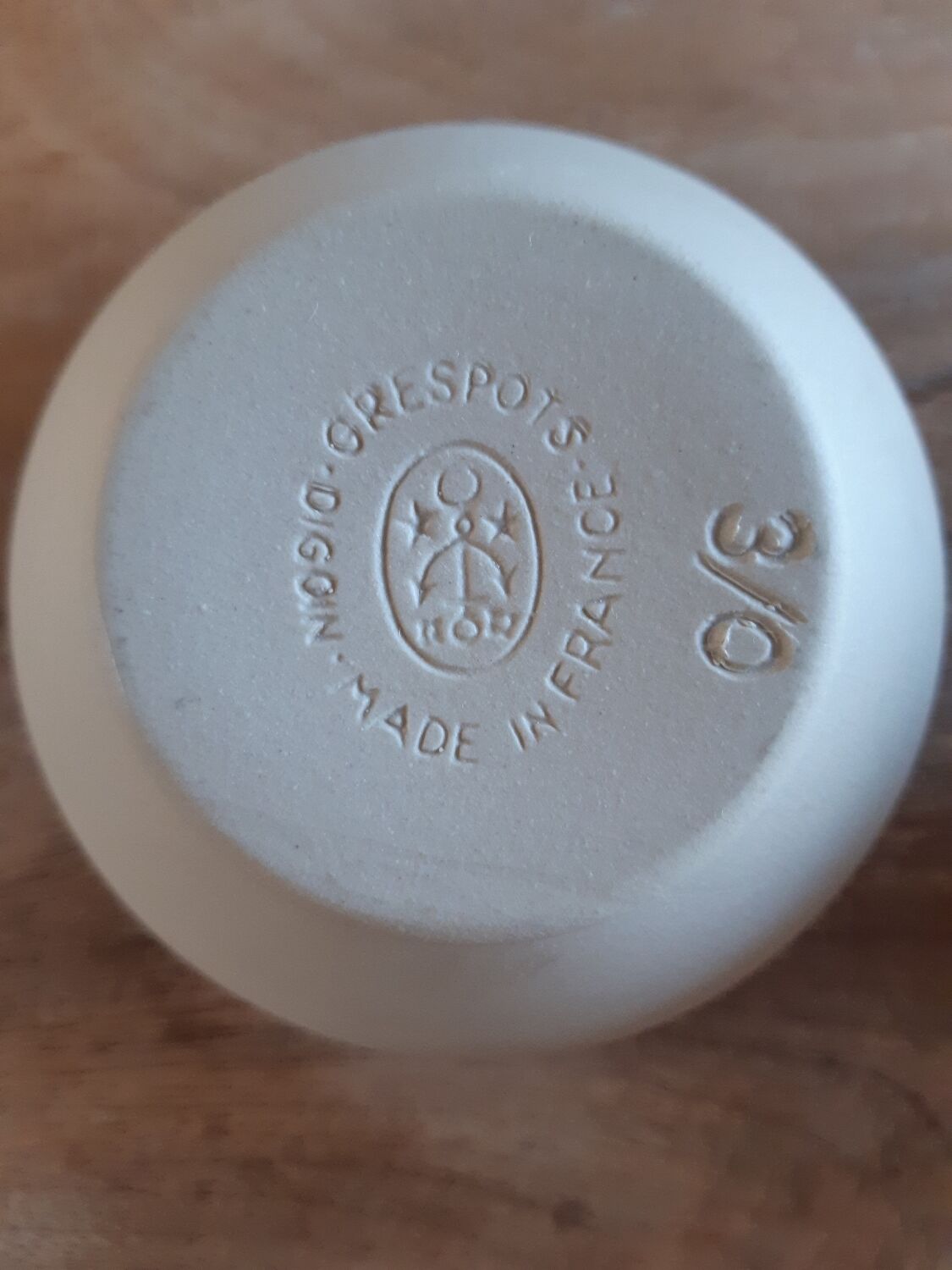 Set of 2 Digoin stoneware cups