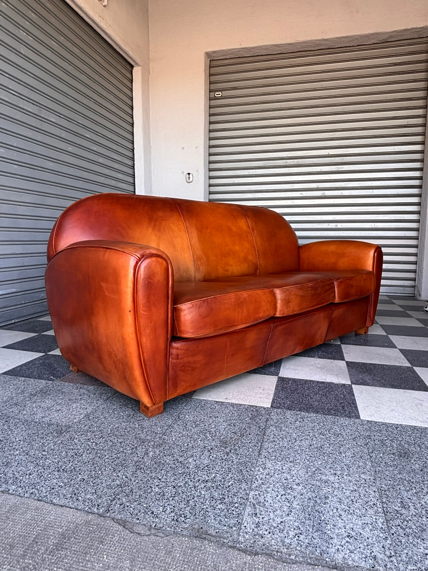 Canapé club vintage en cuir