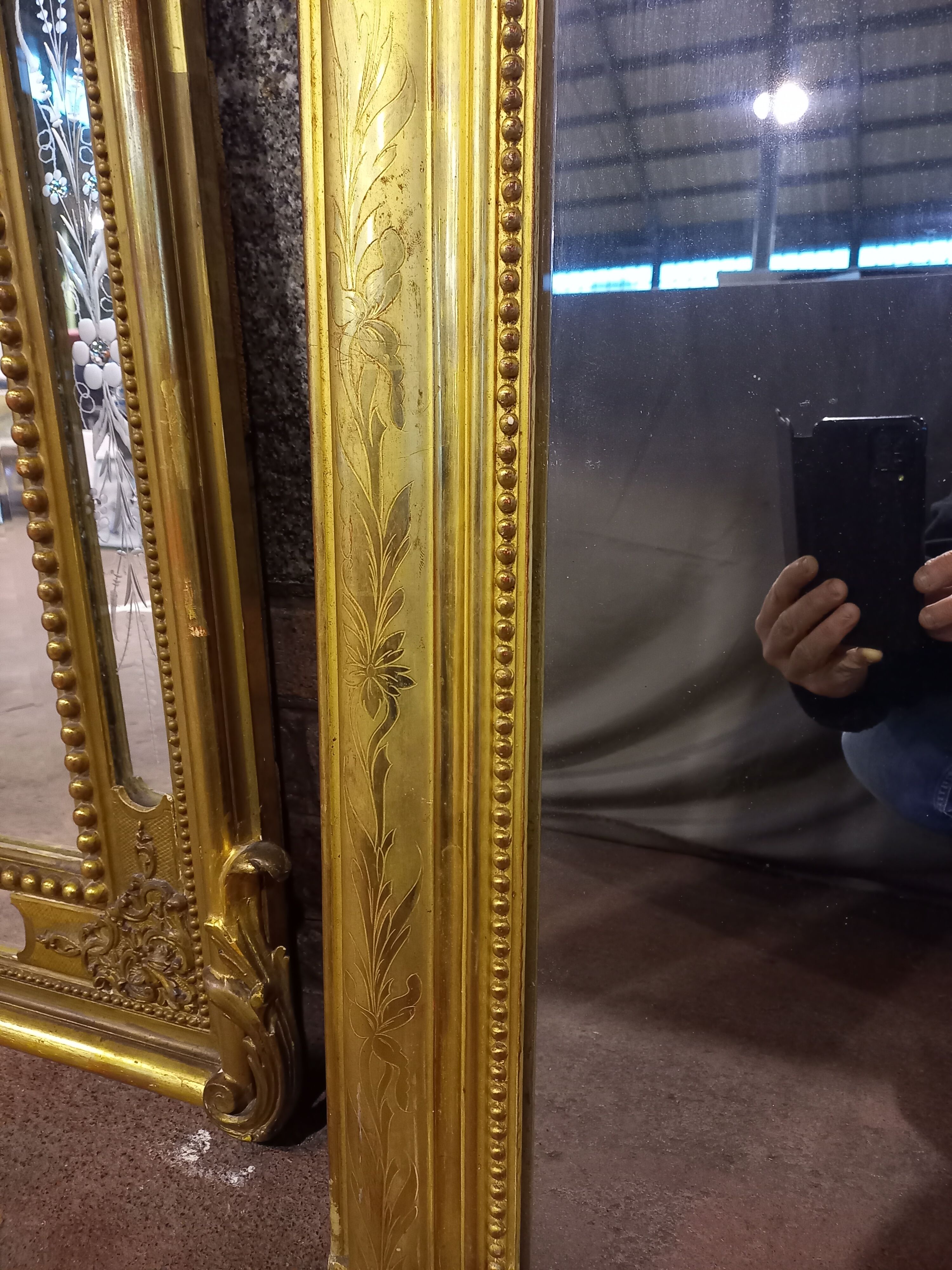 Miroir époque XIX Louis Philippe à fronton 146 x 113