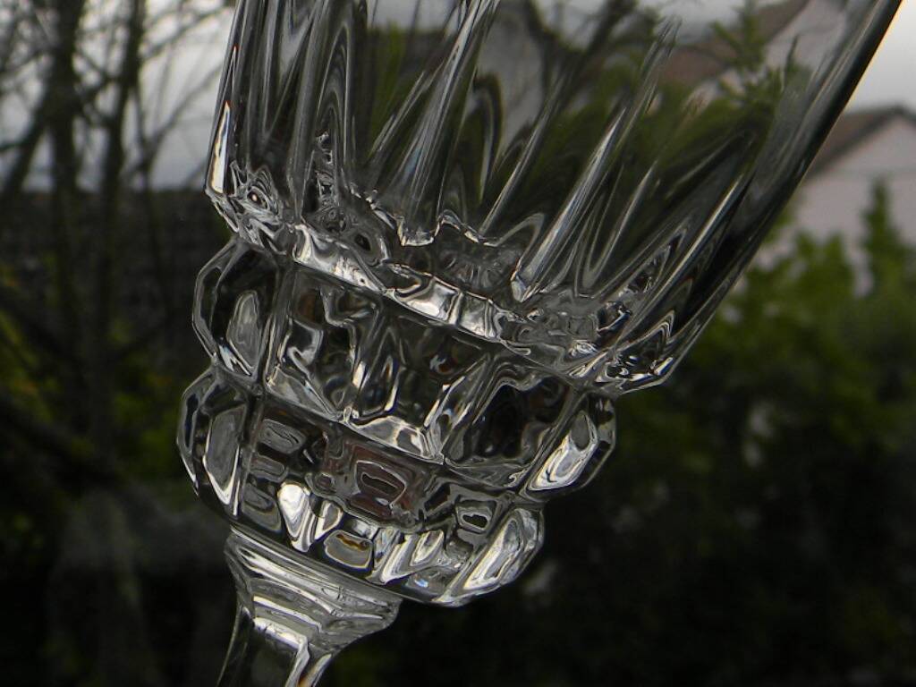 Set of 6 crystal water glasses from ARQUES. Pompadour model.