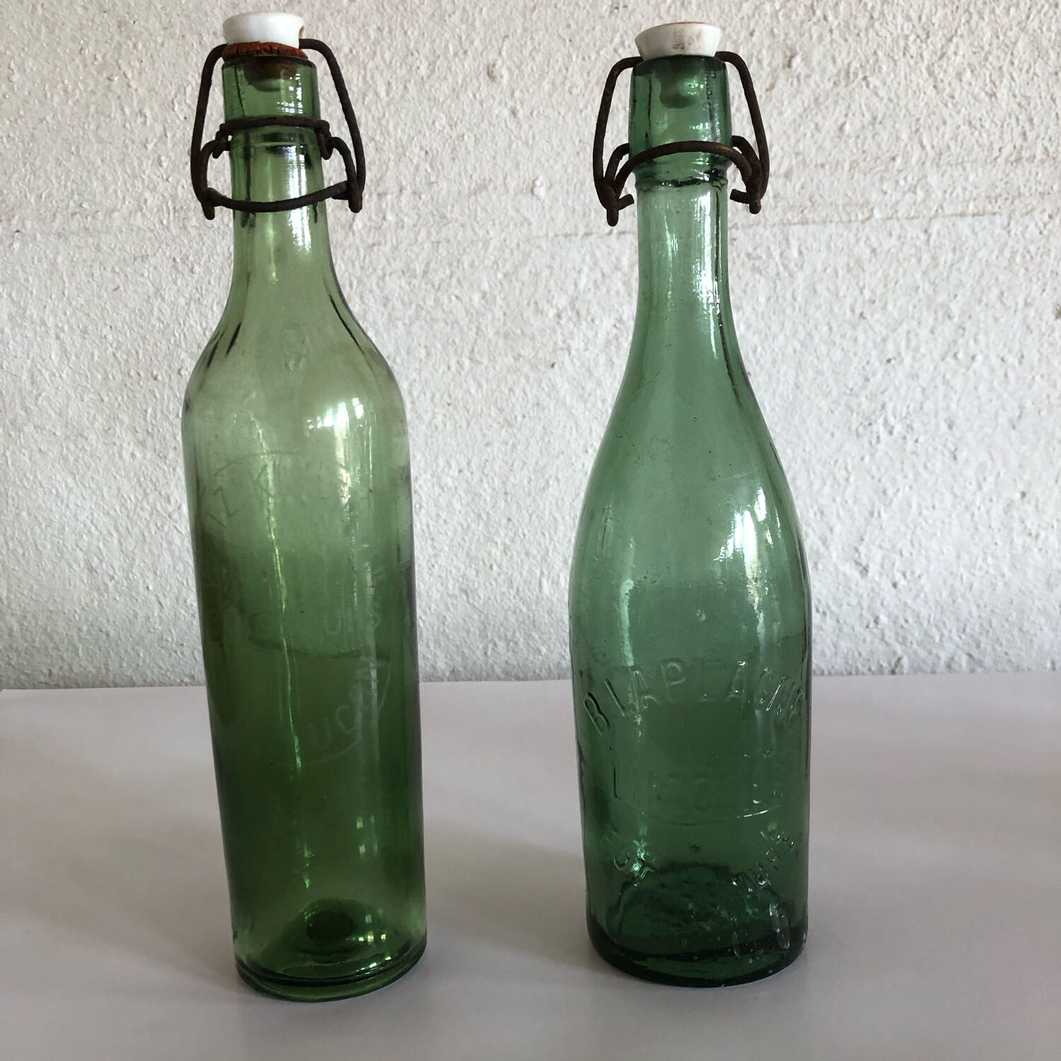 Bouteilles de bière bouchon porcelaine