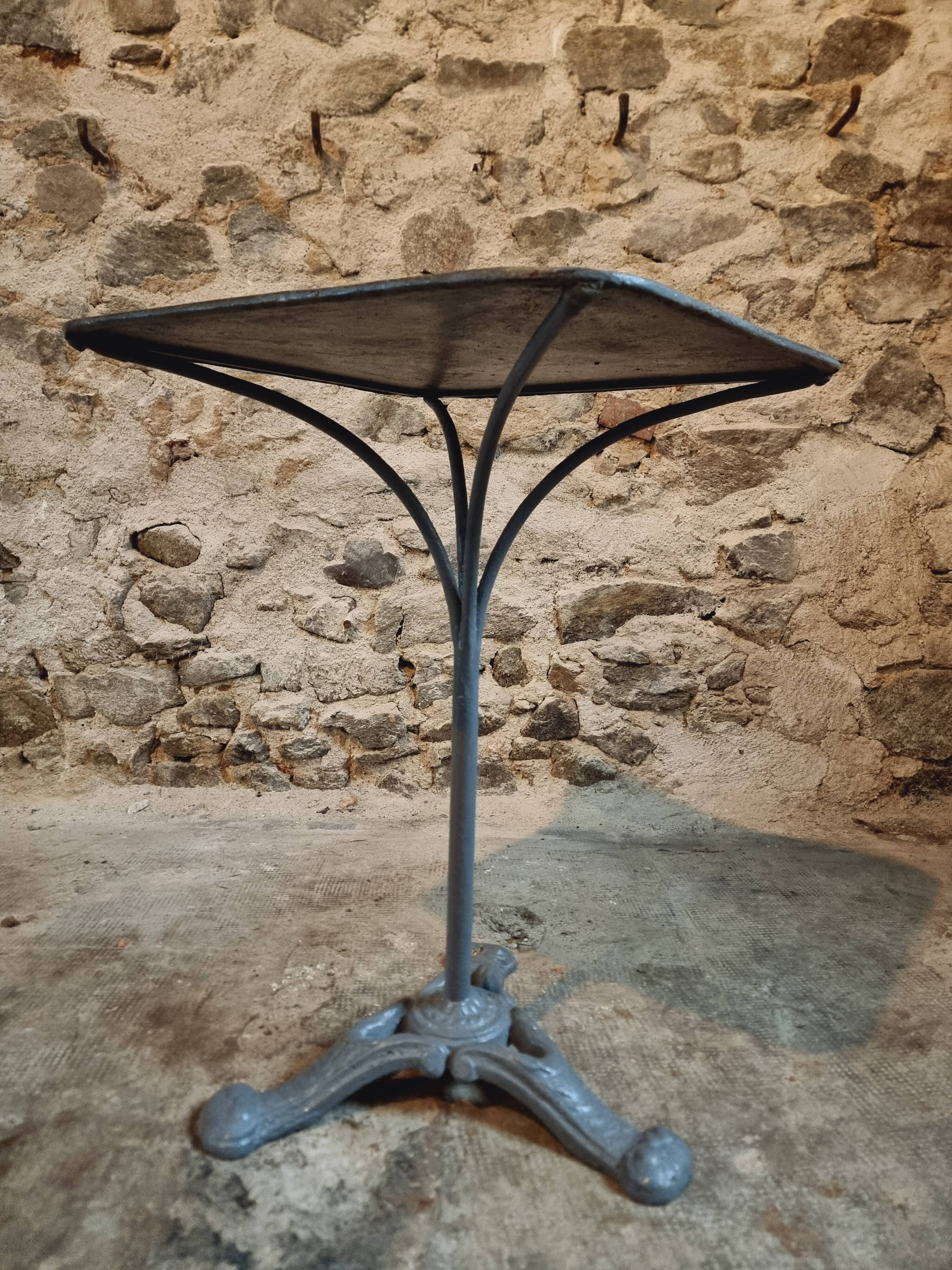 Table Bistrot Ancienne – Table de Jardin/Vin (Années 1920)
