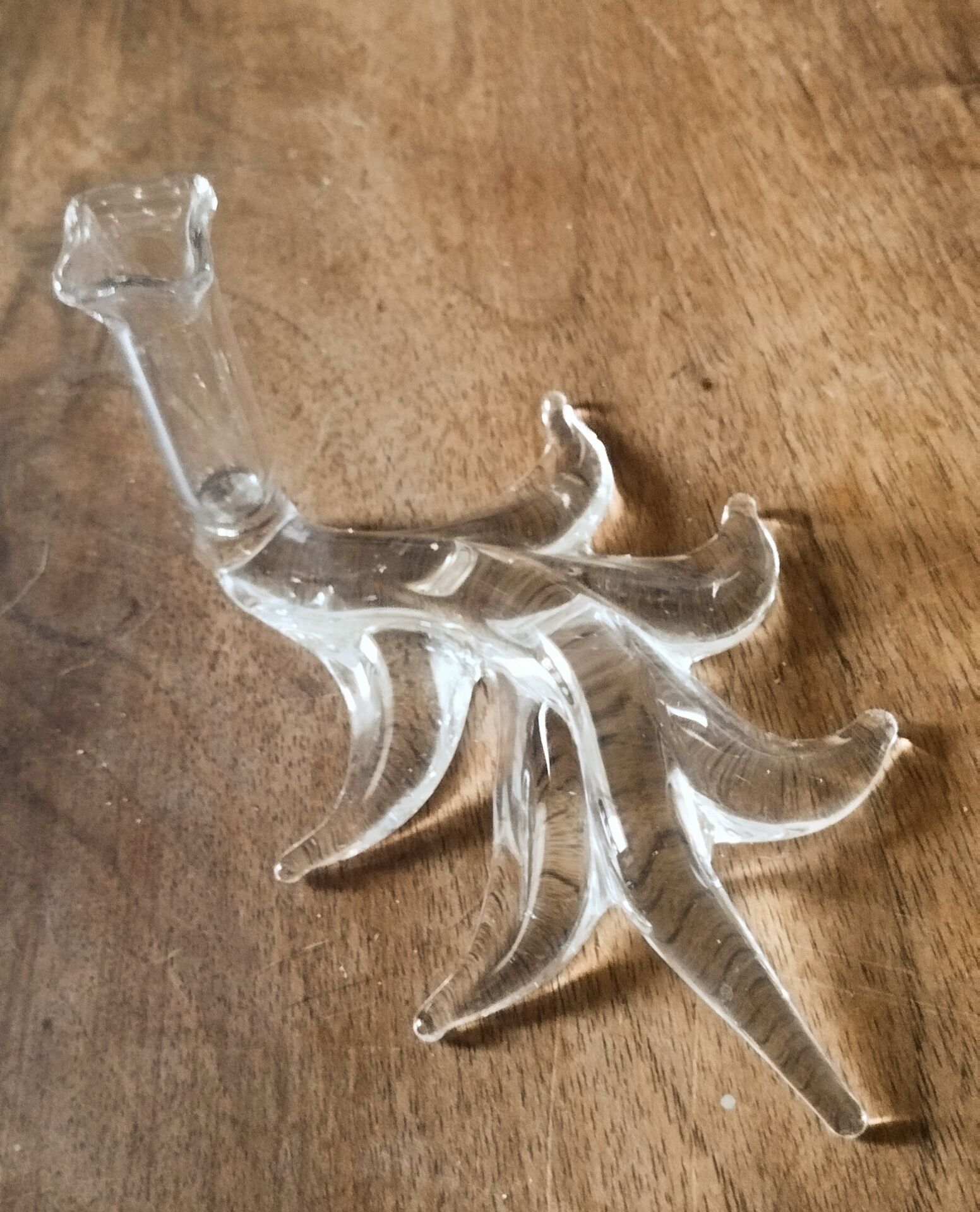 5 crystal knife rests with vases