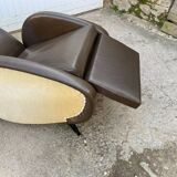 Vintage 50 faux leather reclining lounge chair with footrest