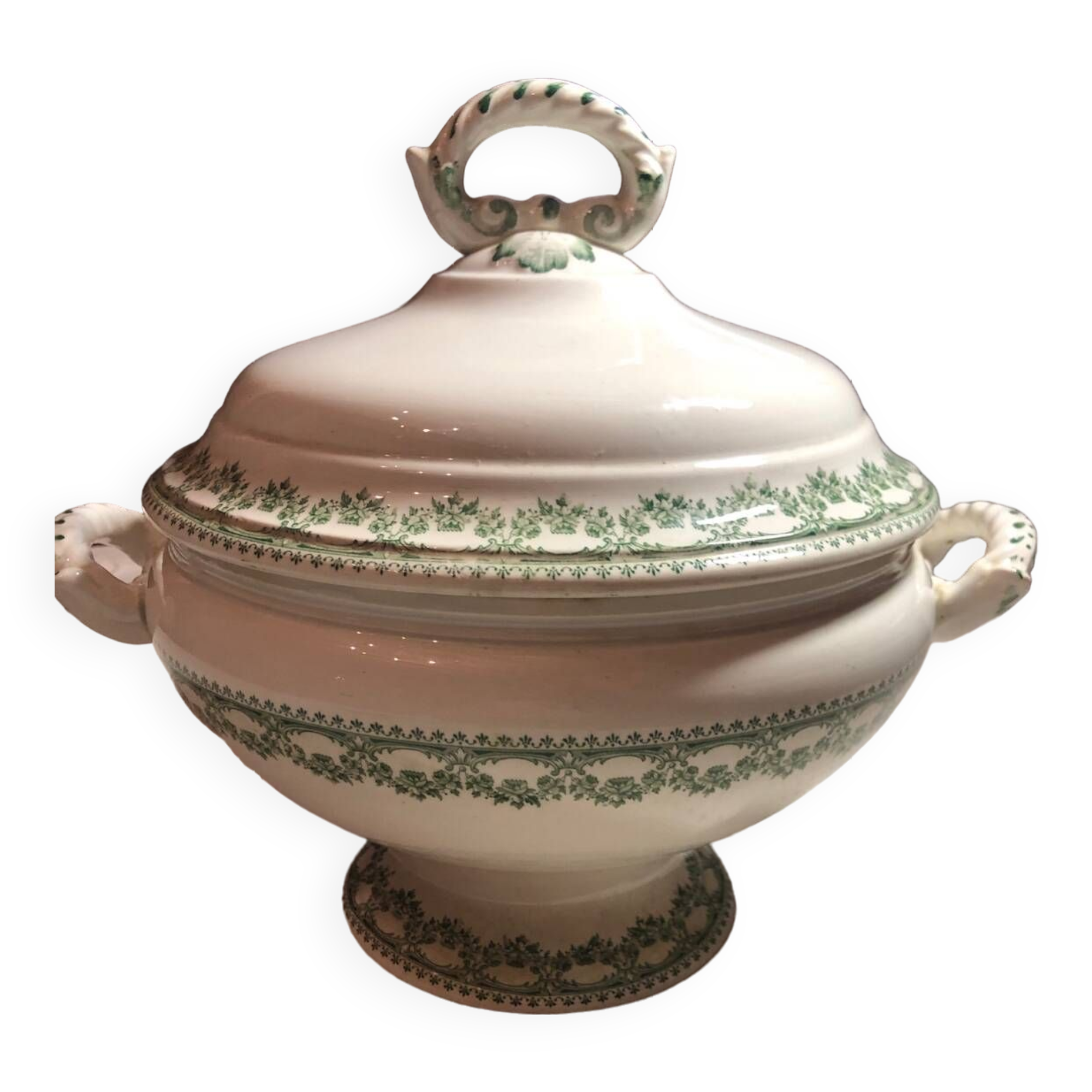 Boch La Louvière tureen