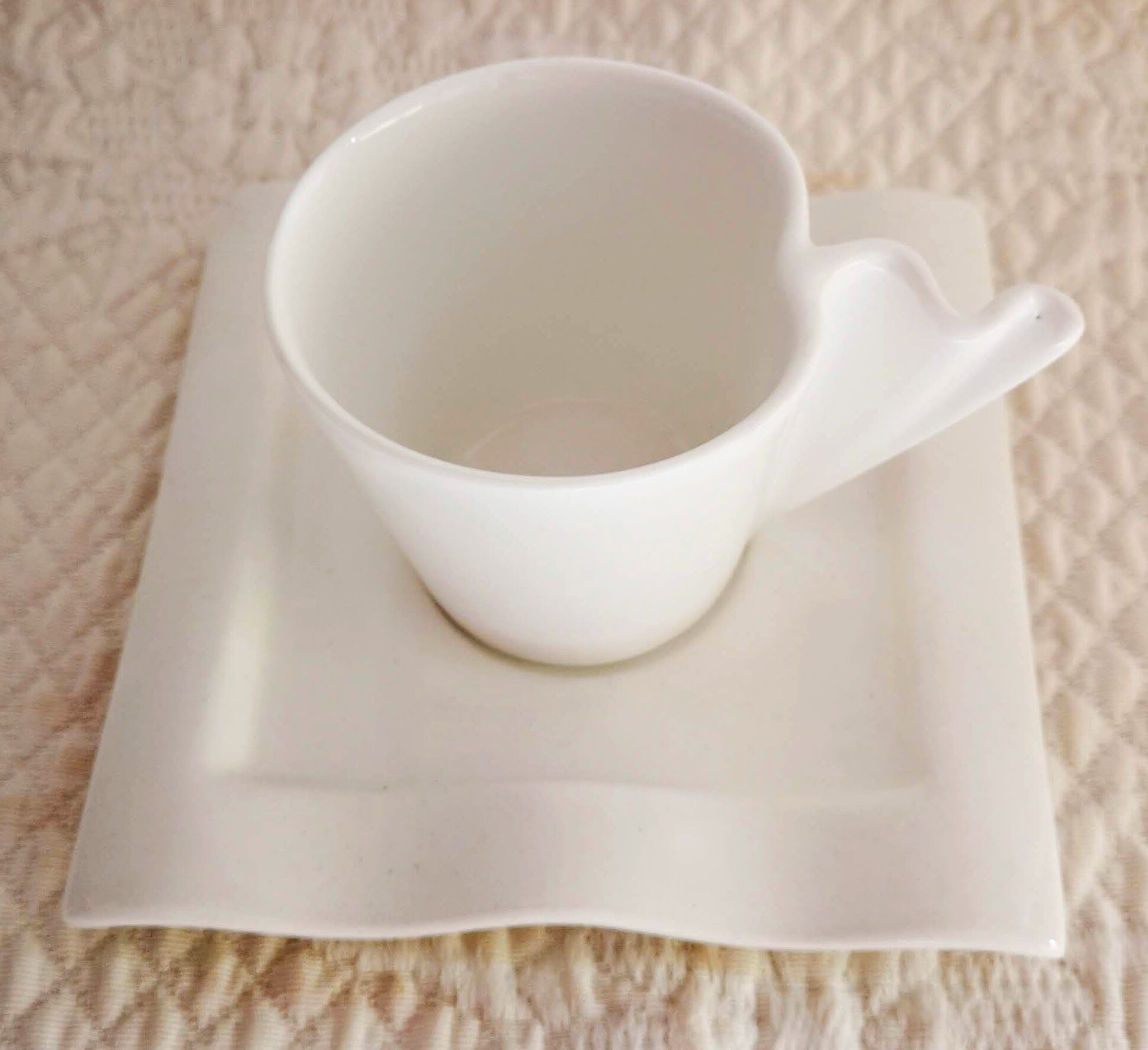 Porcelain volute espresso coffee service