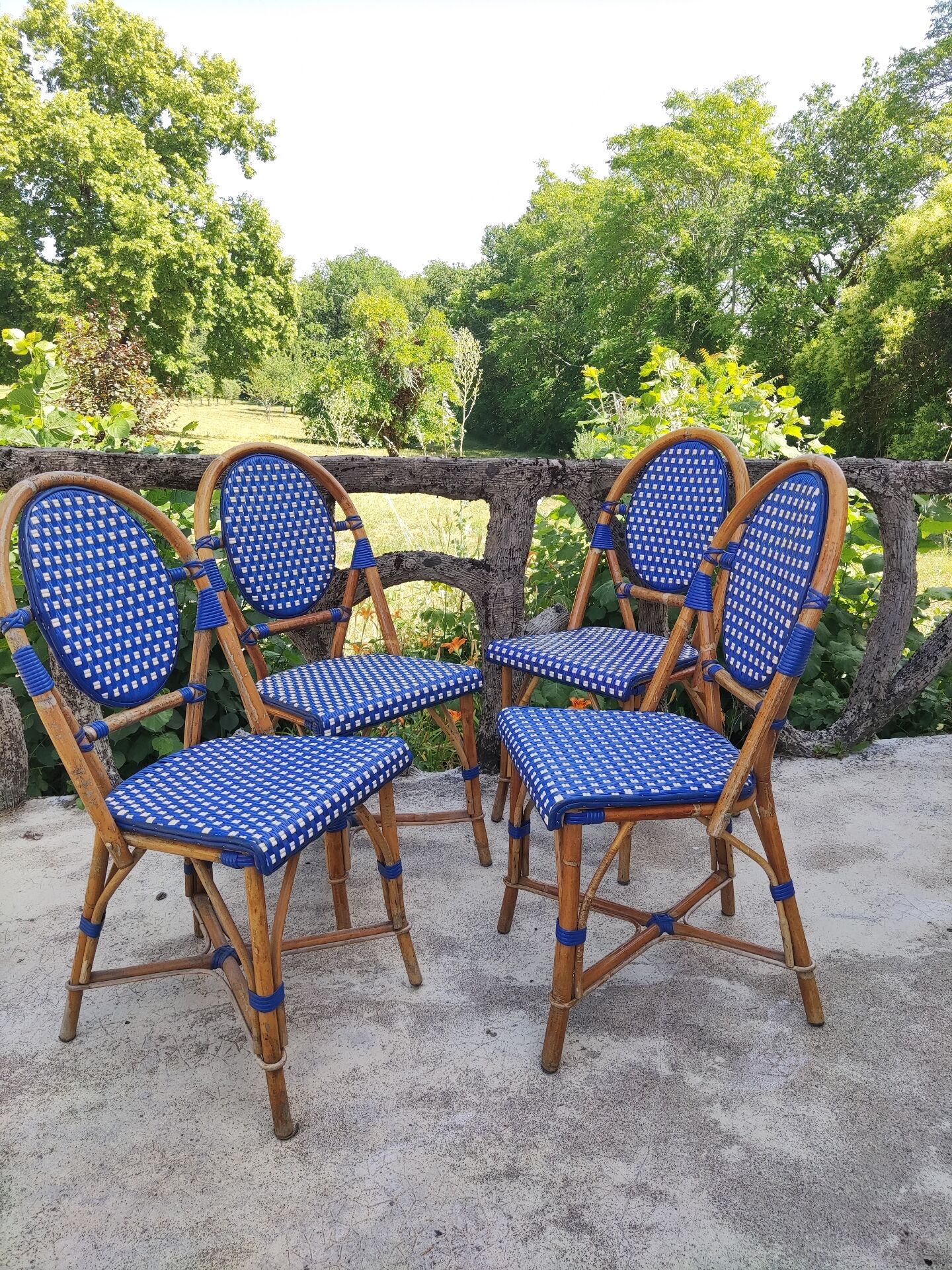 4 chaises bistrot Parisien