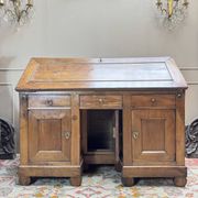Bureau de pente en noyer d’époque directoire xviii eme siècle
