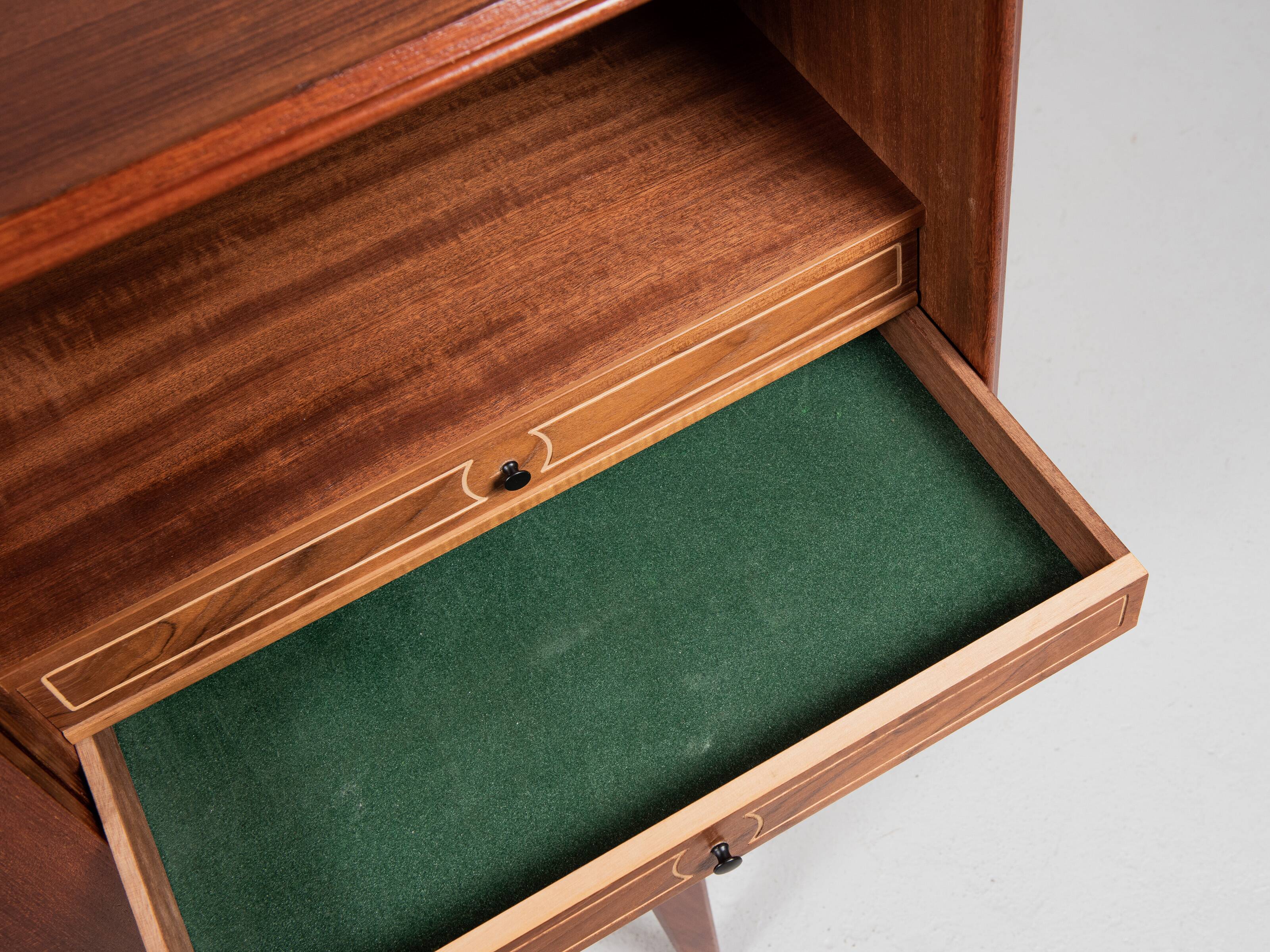 Midcentury Danish highboard in teak by E.W. Bach for Sejling Skabe 1960s - with 4 doors & 4 drawers