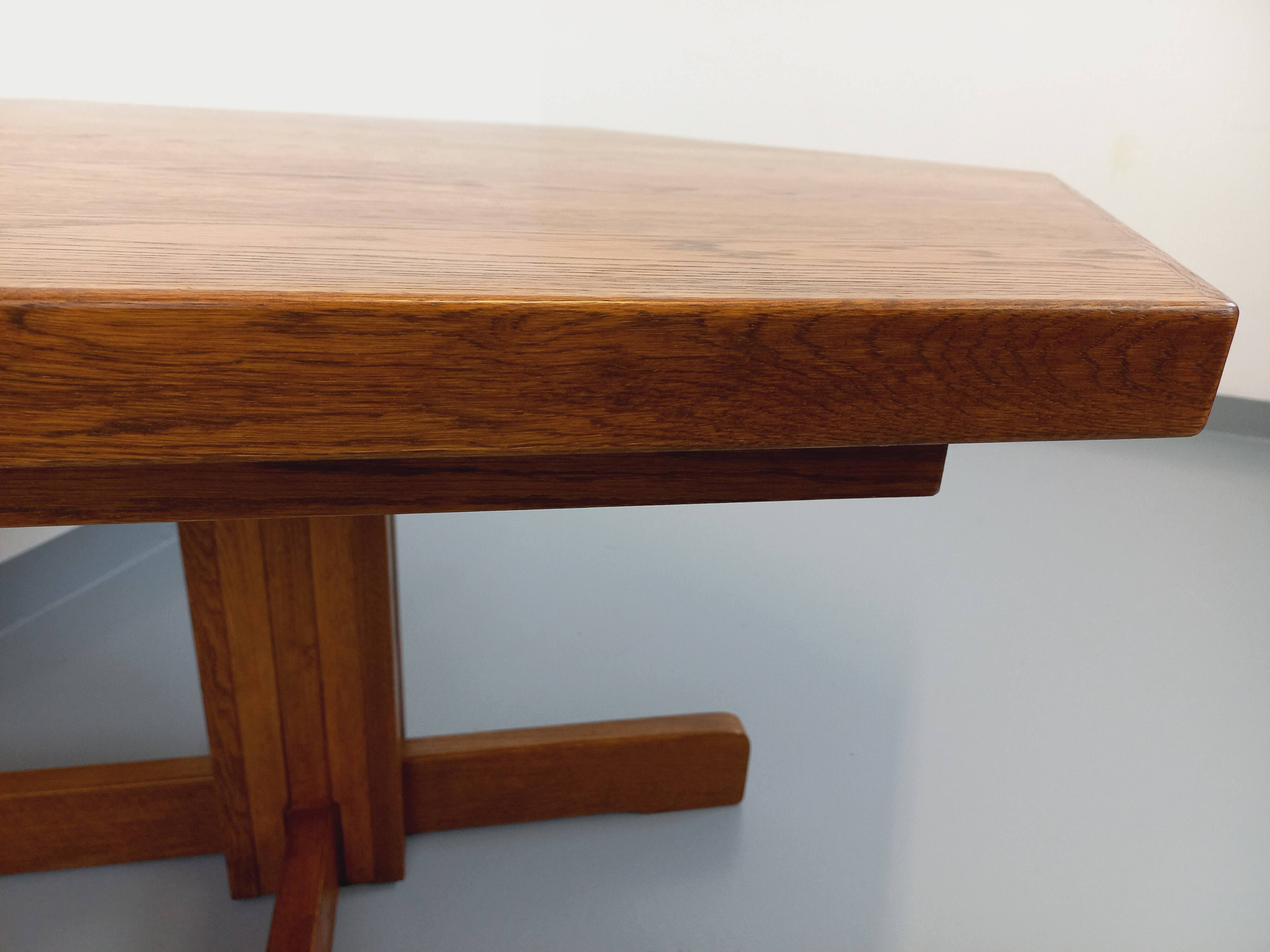 Vintage 80s hexagonal dining table in oak wood