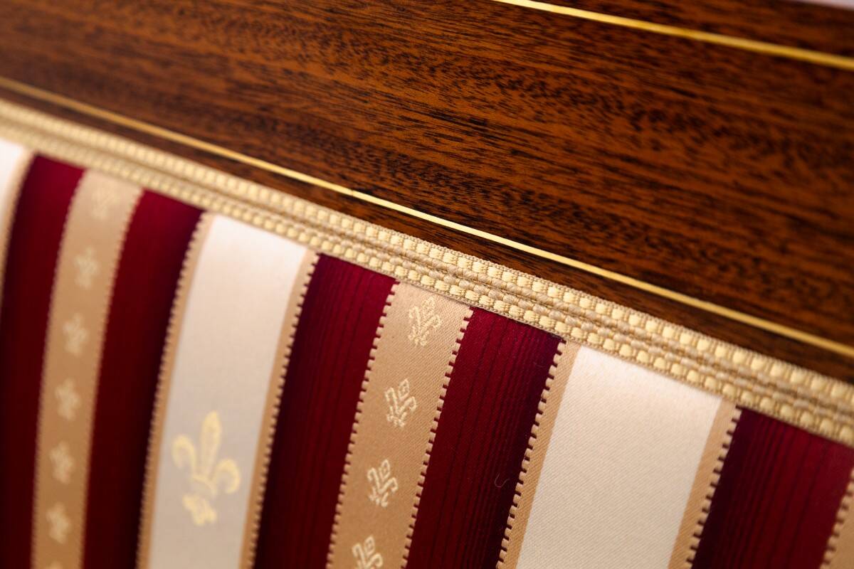 Antique living room set from the end of the 19th century.