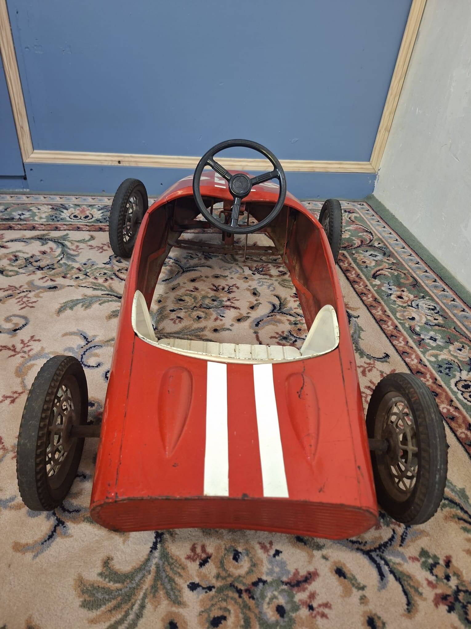 Pedal car