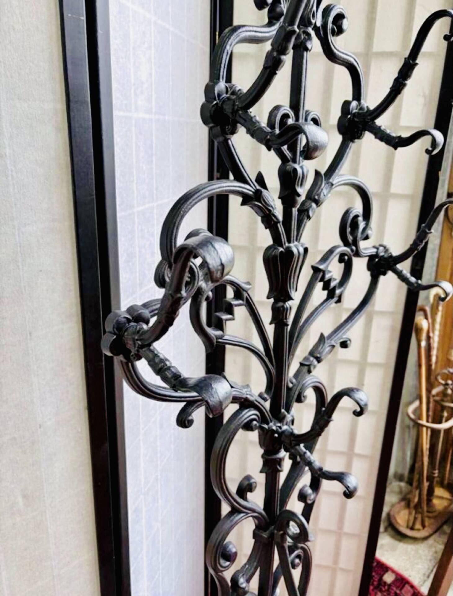 Art Nouveau coat rack in cast iron, circa 1900