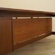 Bureau en teck par Jensen & Valeur pour Munch, Danemark, années 1960.