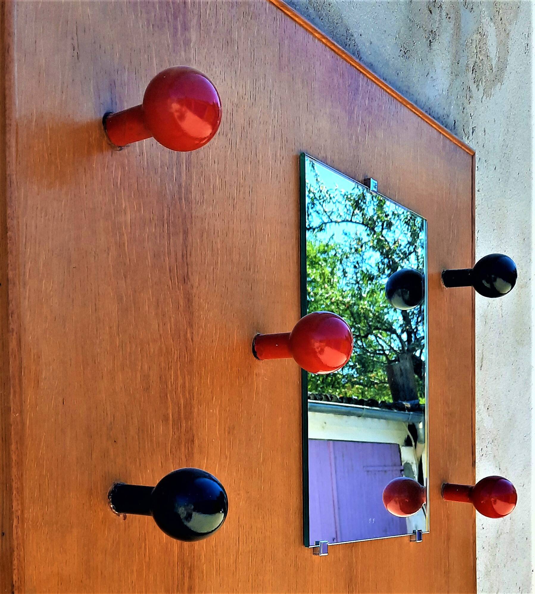 Entrance cloakroom in vintage oak veneer from the 50s/60s