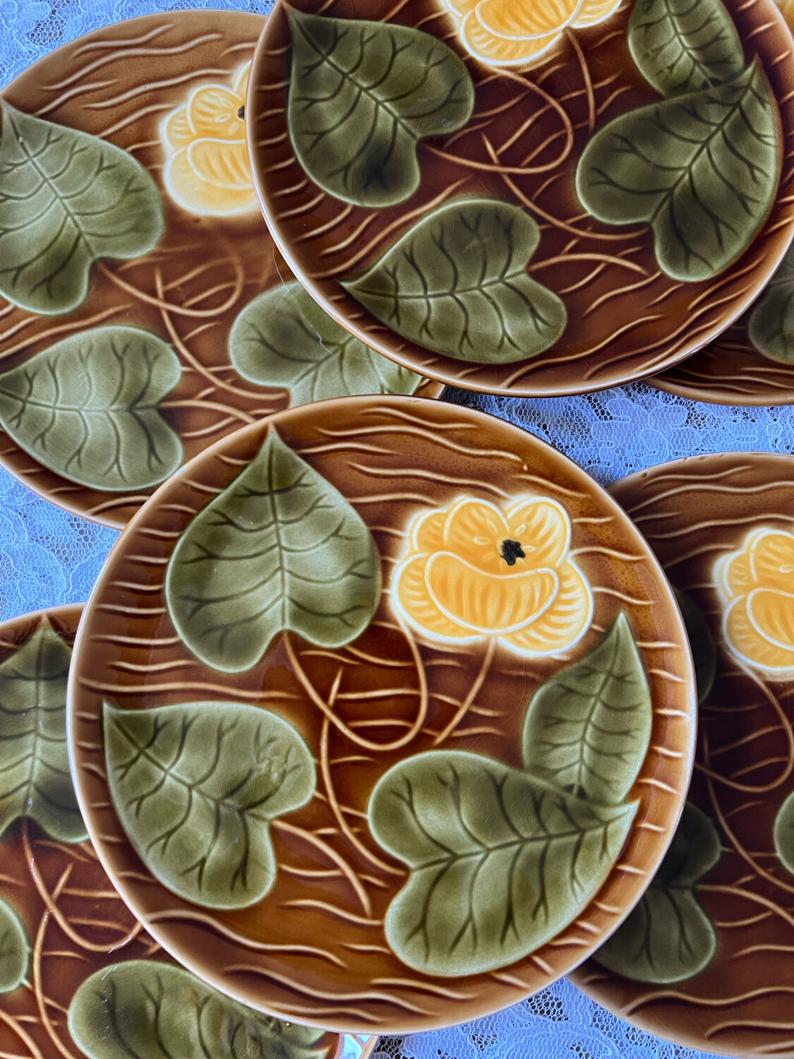 Set of 6 vintage Sarreguemines barbotine dessert plates
