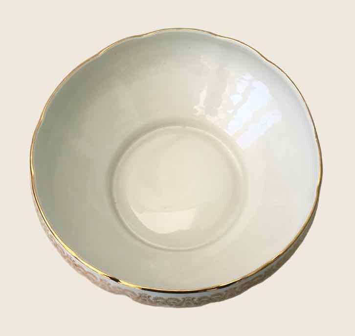 Porcelain service for 12 people