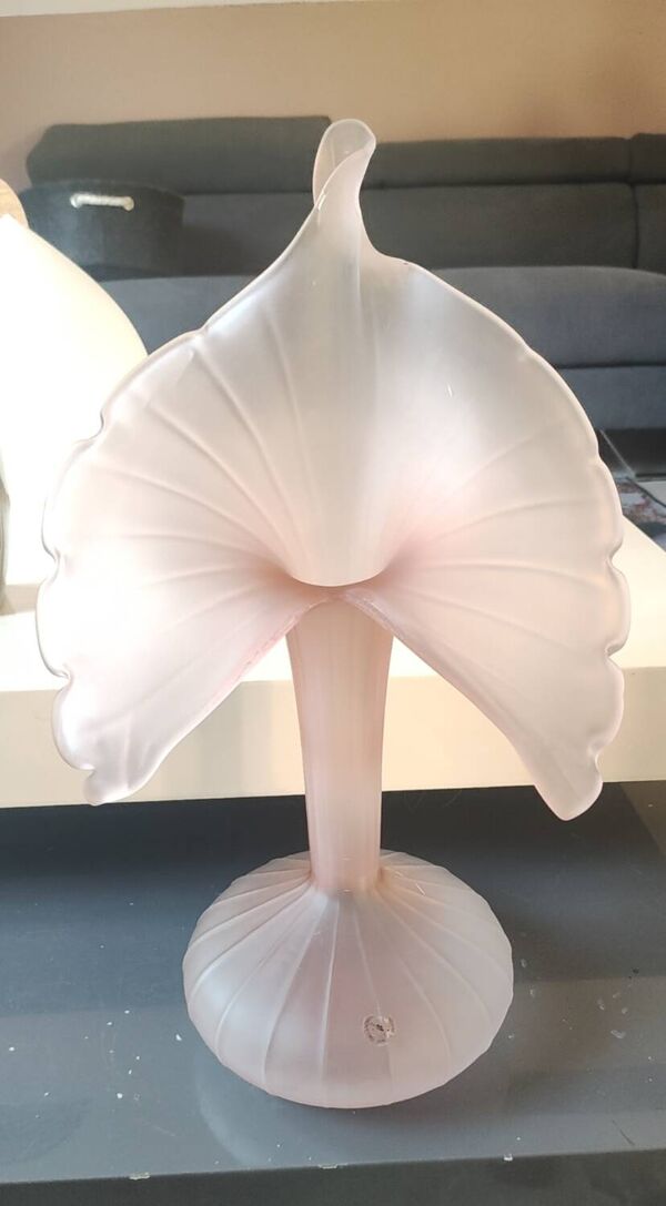 Grand Vase Italie, col corolle Jack in the Pulpit, style Murano