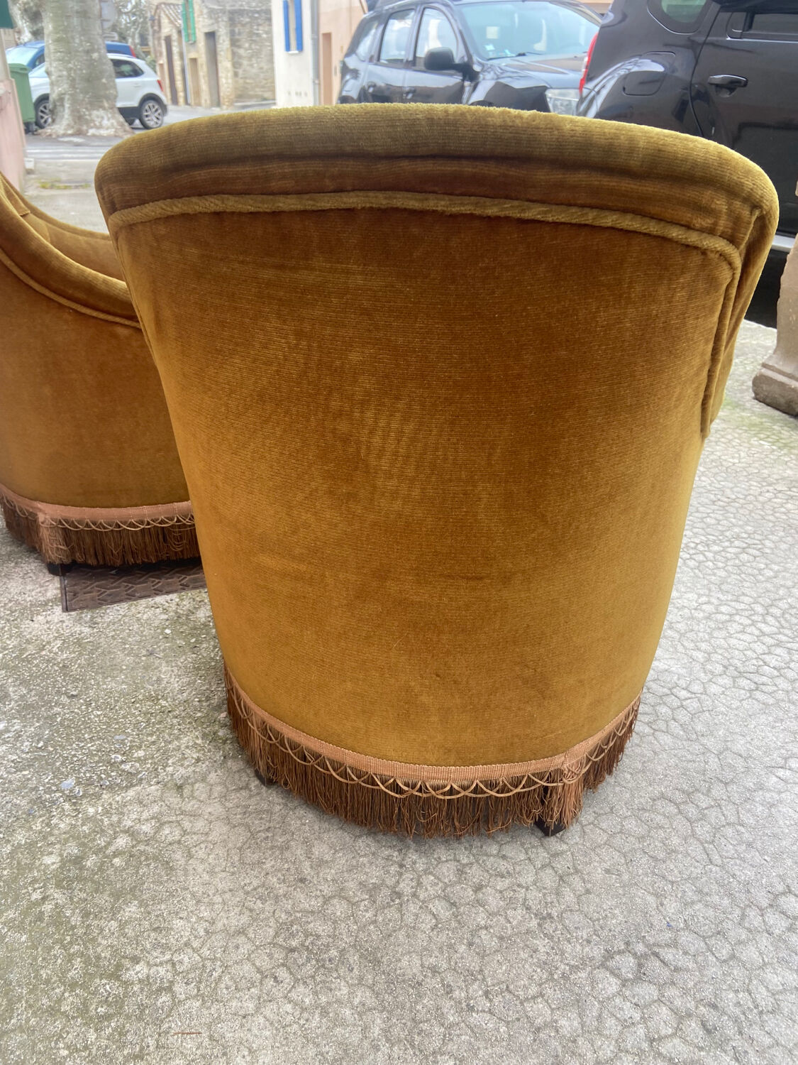 Pair of vintage toad chairs