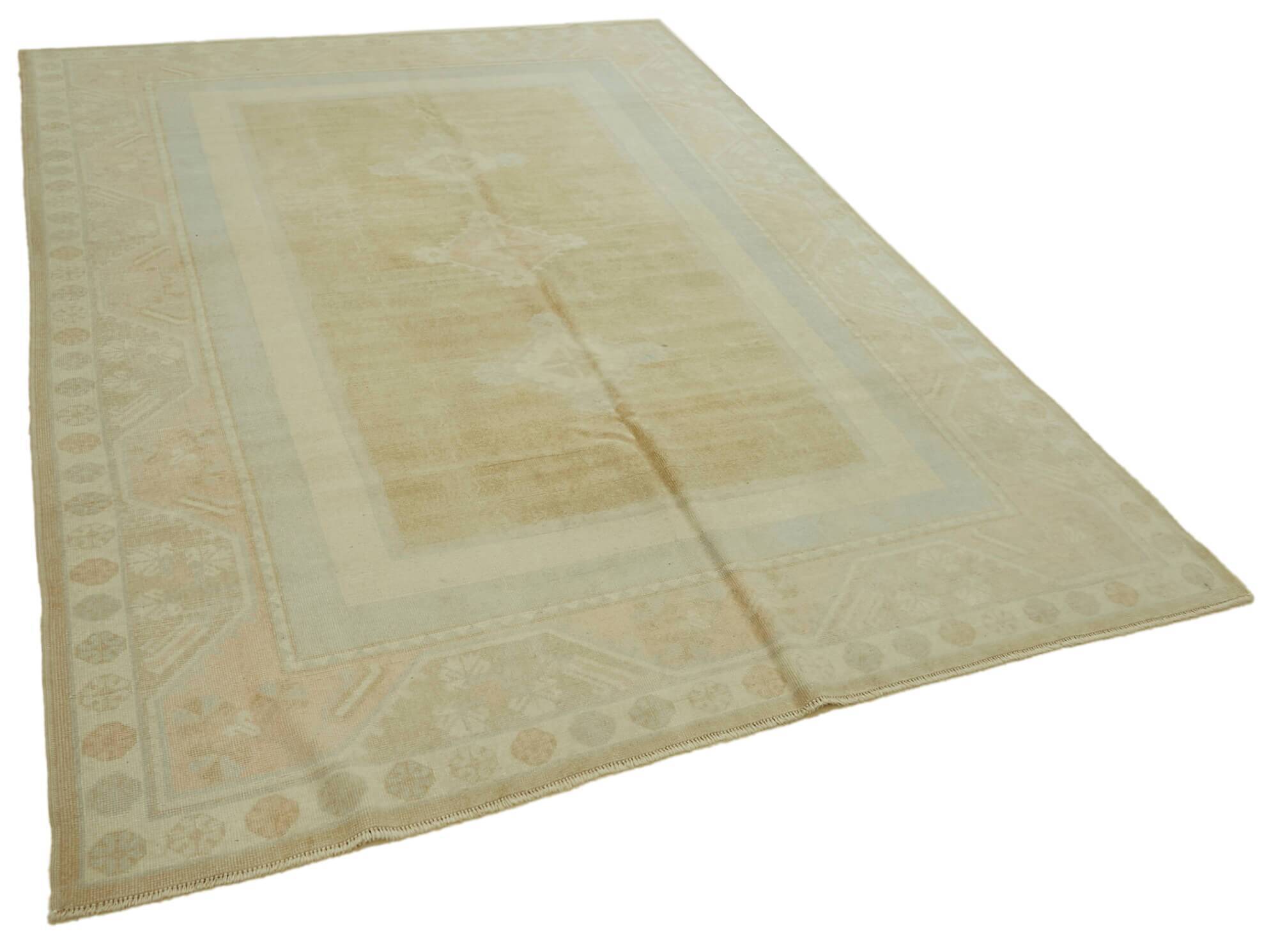 Turkish Vintage Anatolian Rug 201 cm x 283 cm