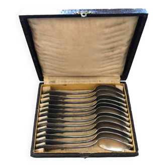 Series of 12 teaspoons in silver metal