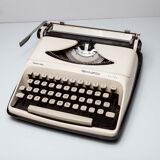 Remington Elitra typewriter