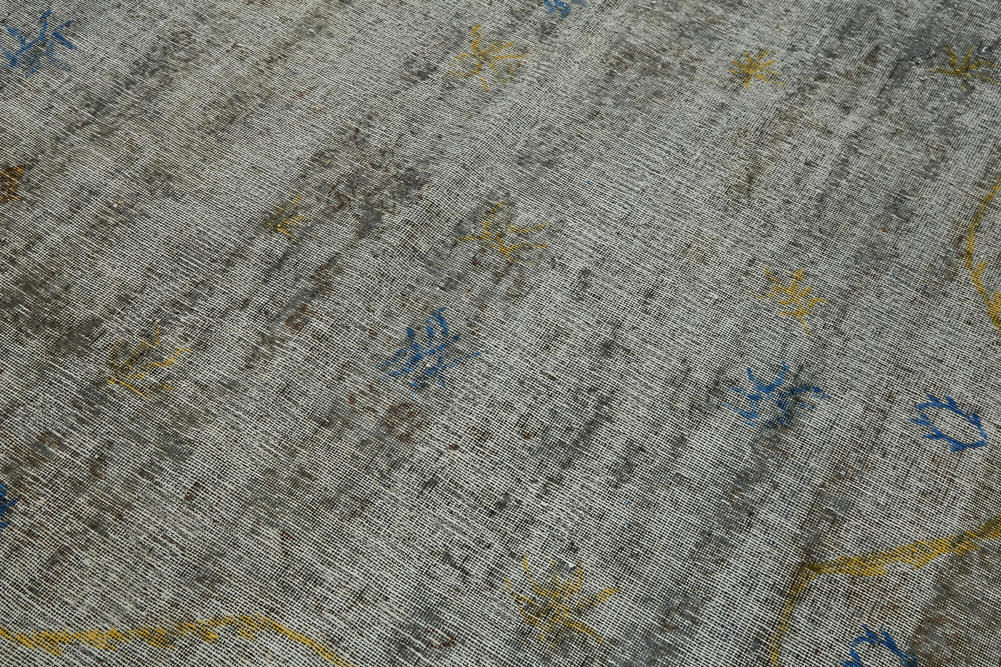 Handmade oriental 1980s 268 cm x 365 cm grey wool carpet