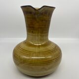 Brutalist pitcher