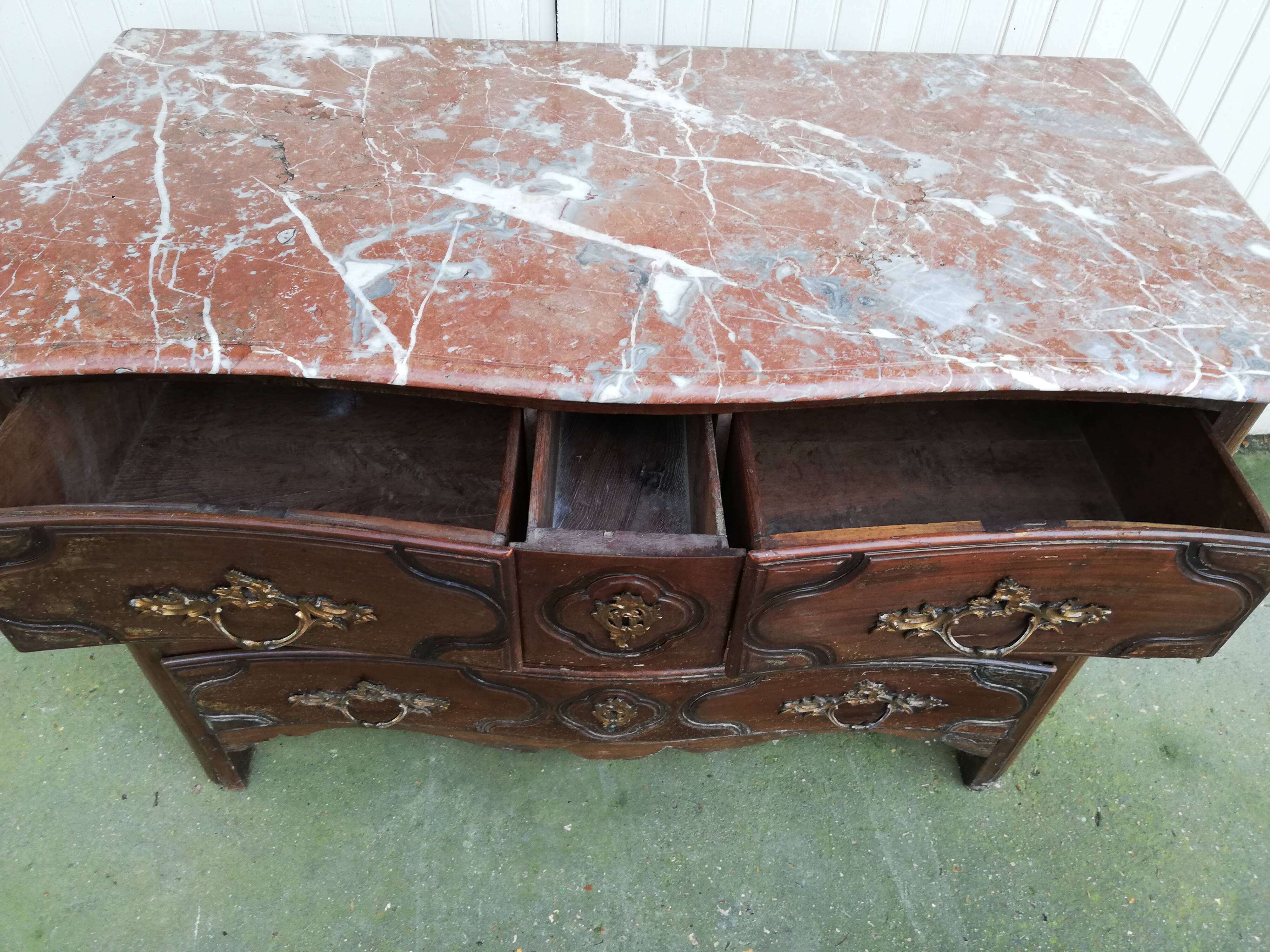 Louis XVI style curved chest of drawers, wooden structure and marble top