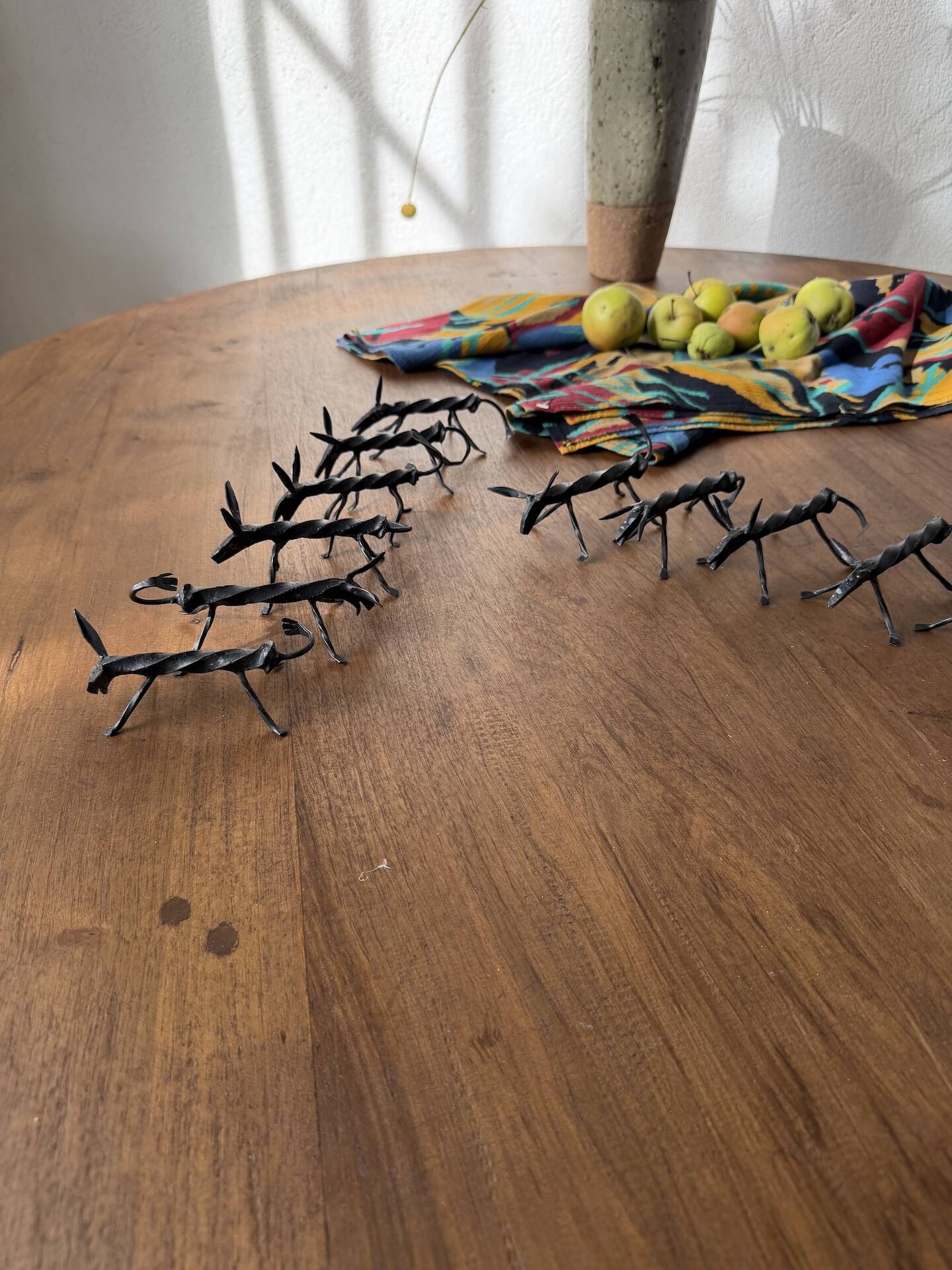 Brutalist zoomorphic knife rests