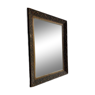 Vintage mirror in white gold