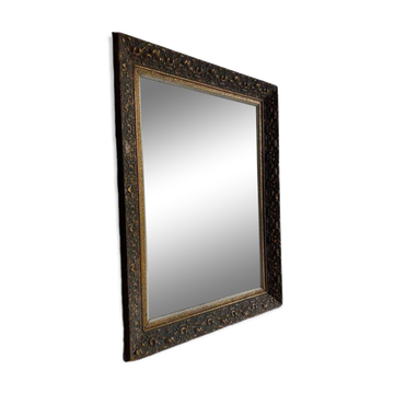 Vintage mirror in white gold