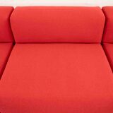 Vitra modular soft 5-seat sofa by Jasper Morrison in red Fabric